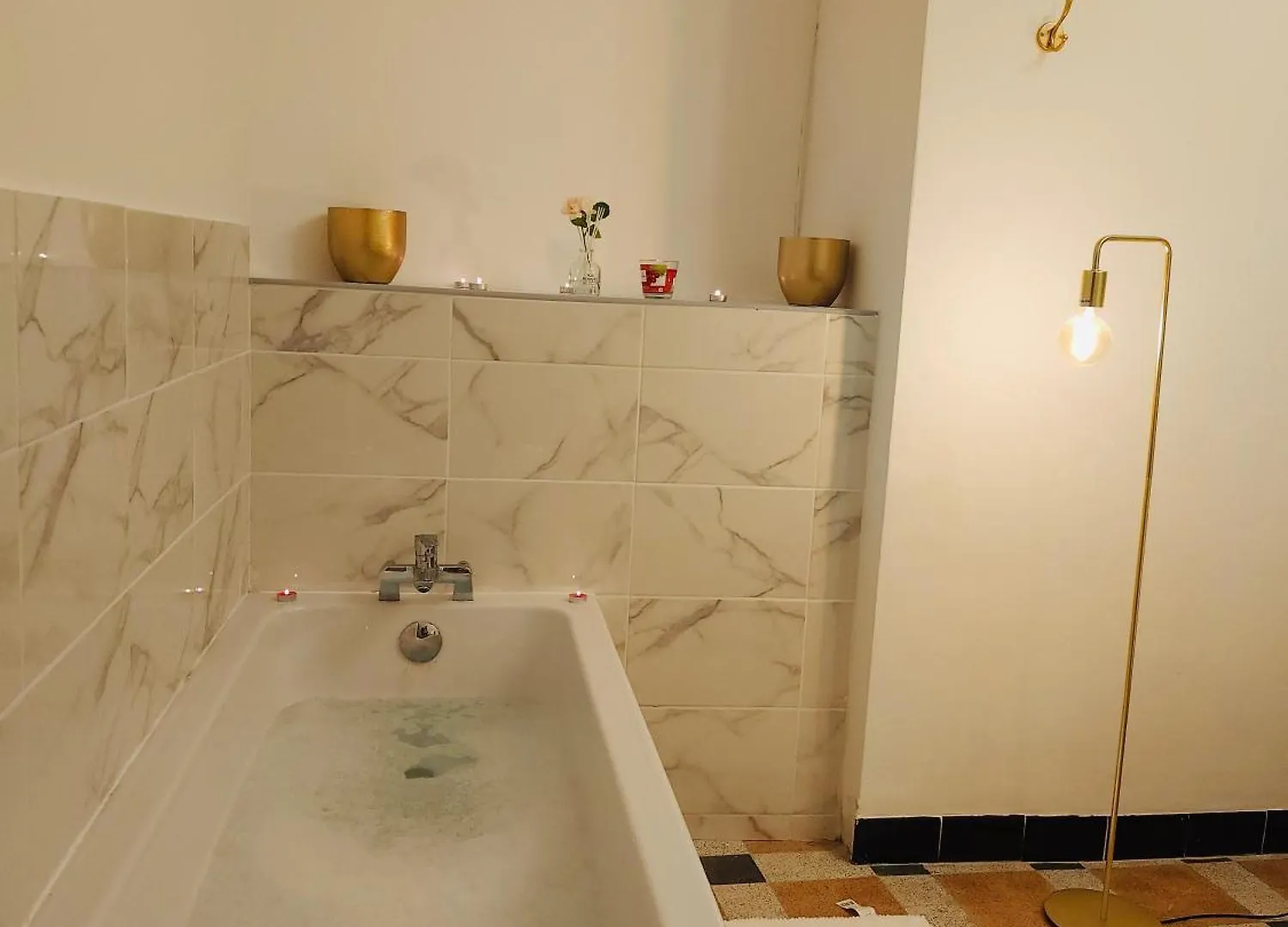 Apartment Sublime 2 Pieces Vue Incroyable Mer Et Tout Les Monuments De Marseille France